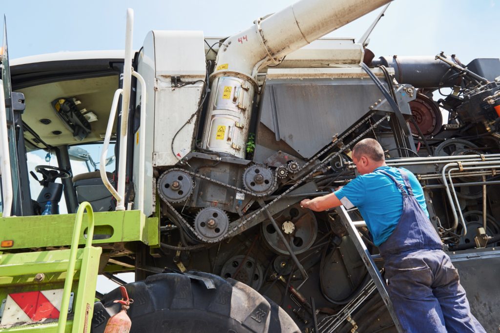 Hydraulic Oil Spill Cleanup